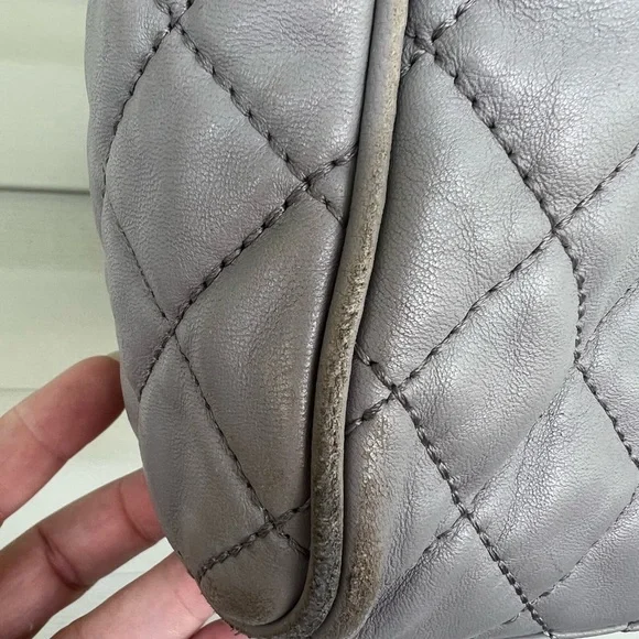 2016 VTG Michael Kors Susannah Lg Quilted-Leather Tote/Shoulder Bag ~ Pearl Grey - Picture 8 of 14